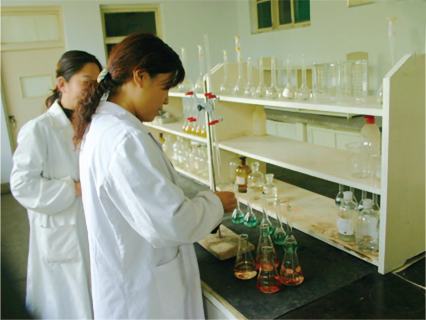  化學分析室